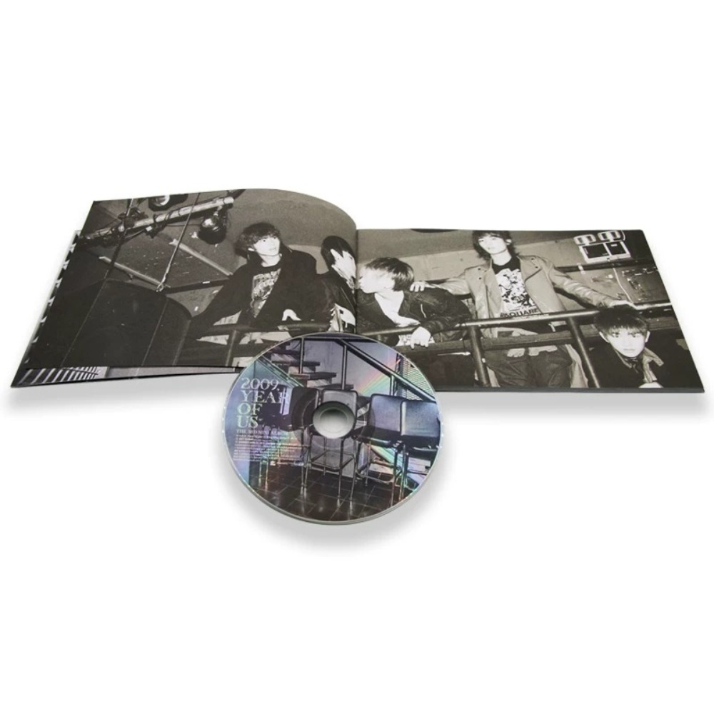 SHINee 2009 YEAR OF US CD + Ly - K&G Women'S Formal Wear avis et prix