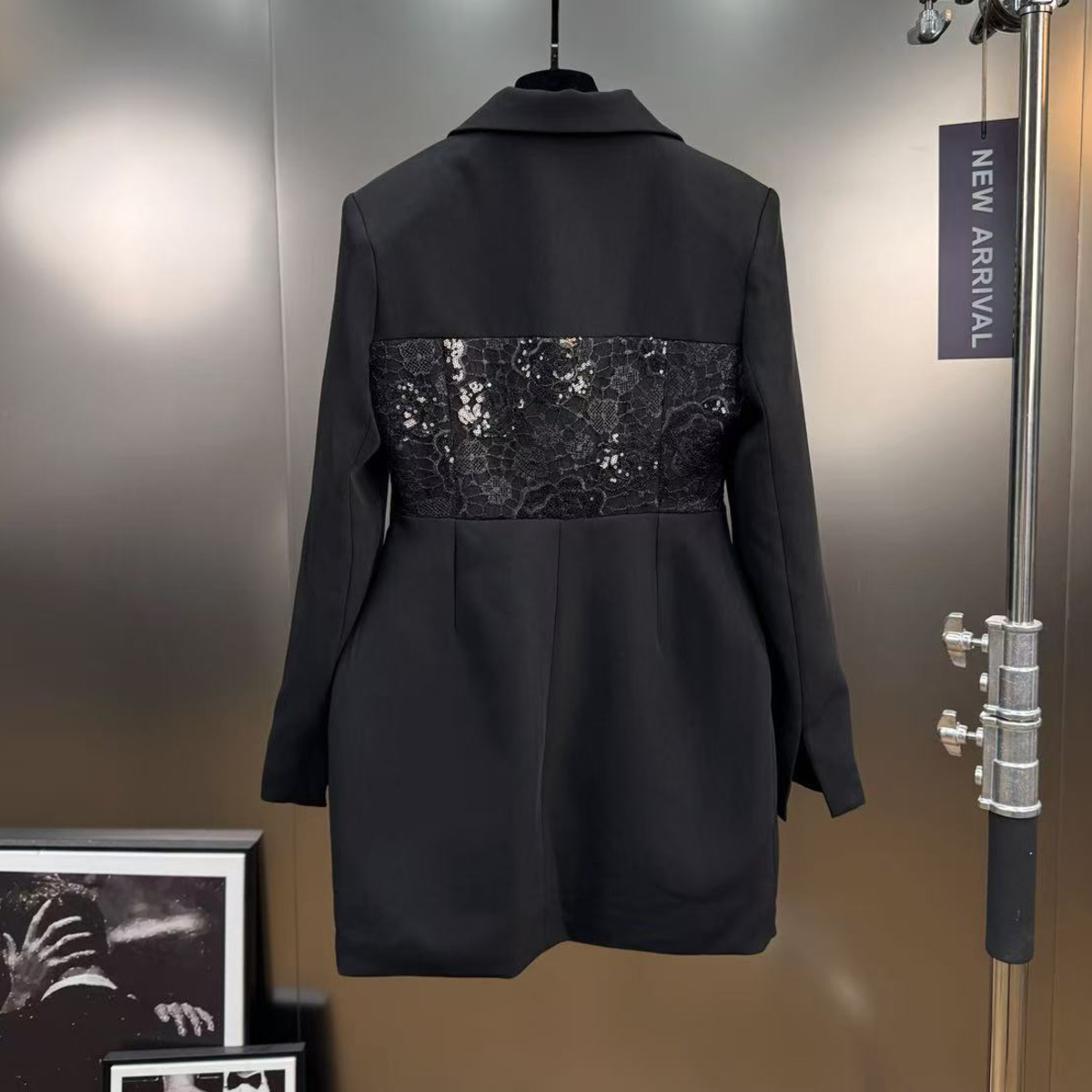 KT Elegant Lace Sequin Blazer  - Women Formal Wear With Blazer avis et prix